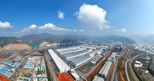 玉溪大抓产业增强发展新动能新活力1.jpg