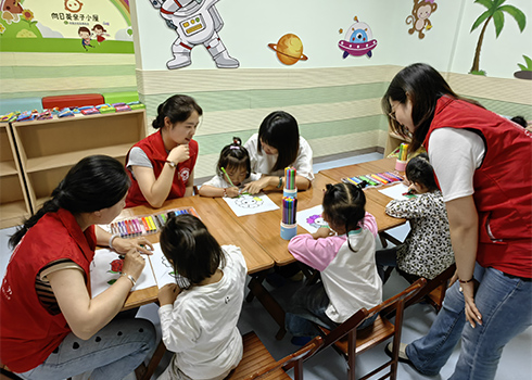 澄江构建“一老一小”幸福生活圈.jpg